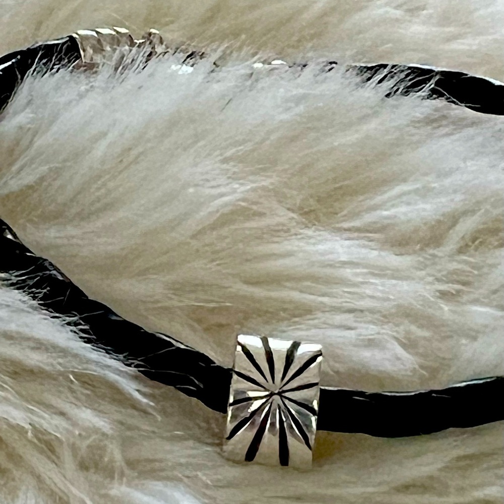 Pandora Authentic Sunburst Sterling Silver Clip